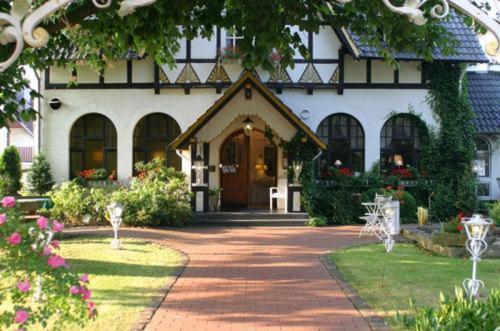 Hotel Kastanienhof Bad Münder am Deister Εξωτερικό φωτογραφία